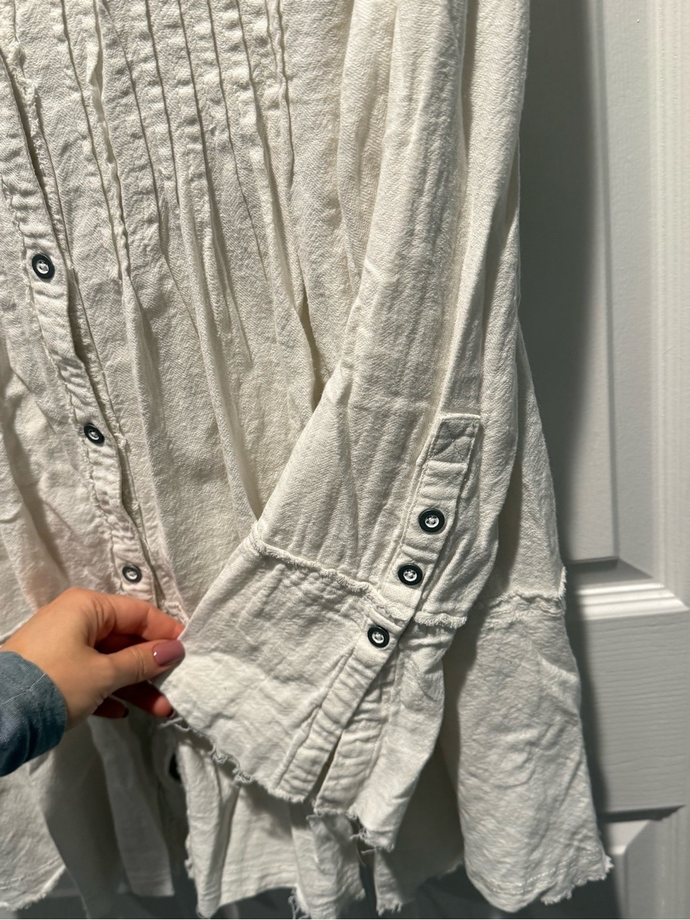We The Free "Call On Me Oatmeal White Linen Top” - Picture 4 of 4